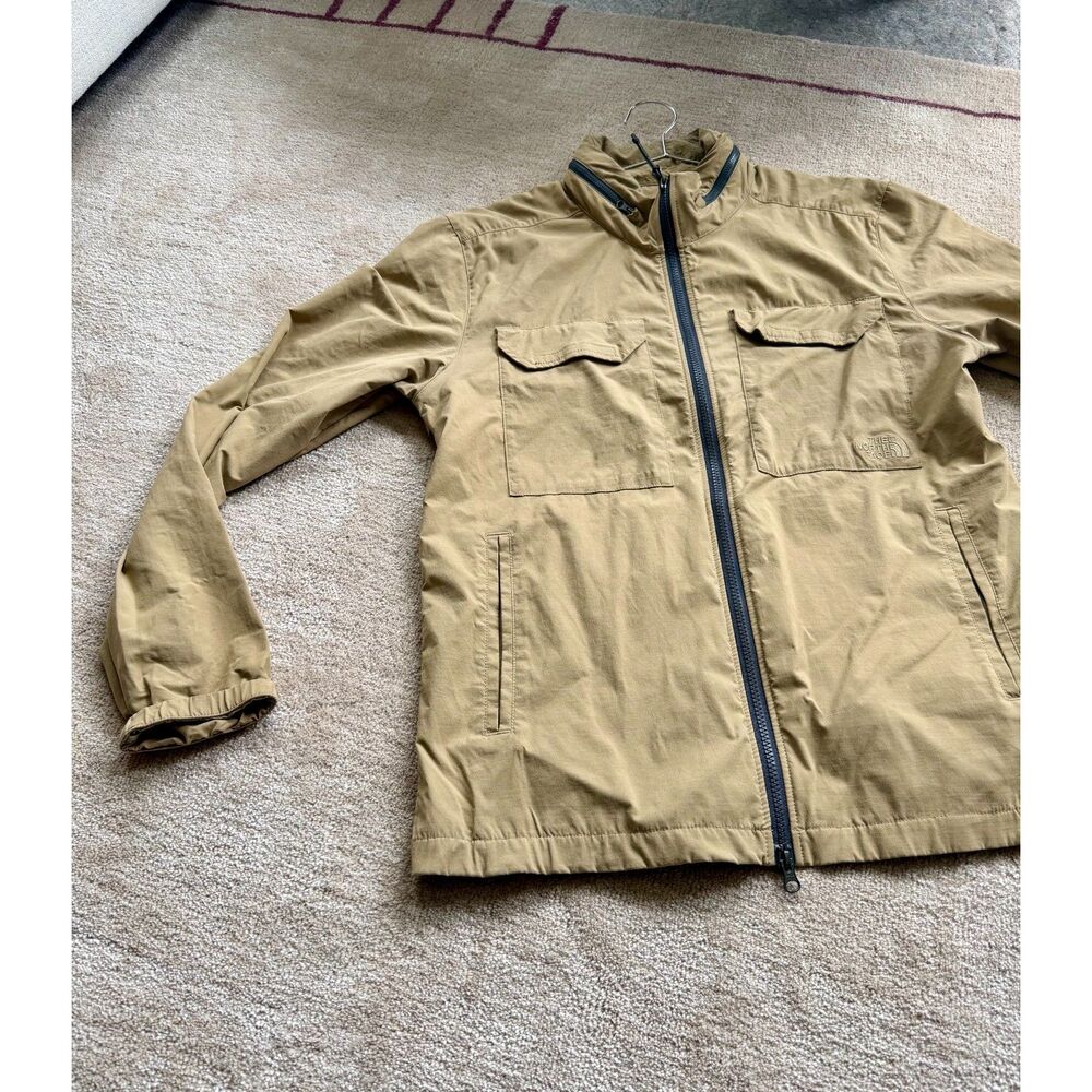 The North Face Light-Weight Jacket